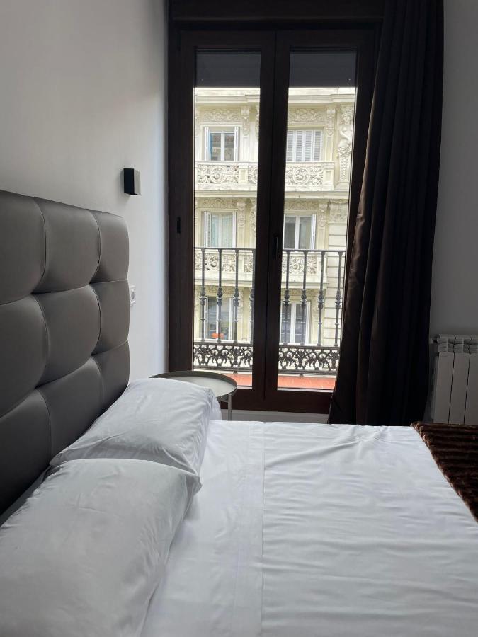 Hostal Arenal Мадрид Экстерьер фото